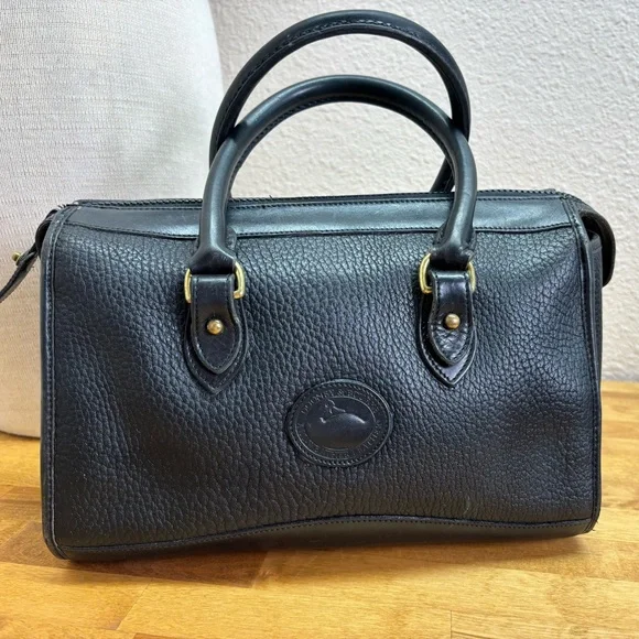 Vintage Dooney & Bourke All Weather Leather Black Speedy Satchel - Picture 1 of 11